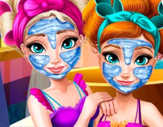 game Elsa and Anna Frozen: College Makeover